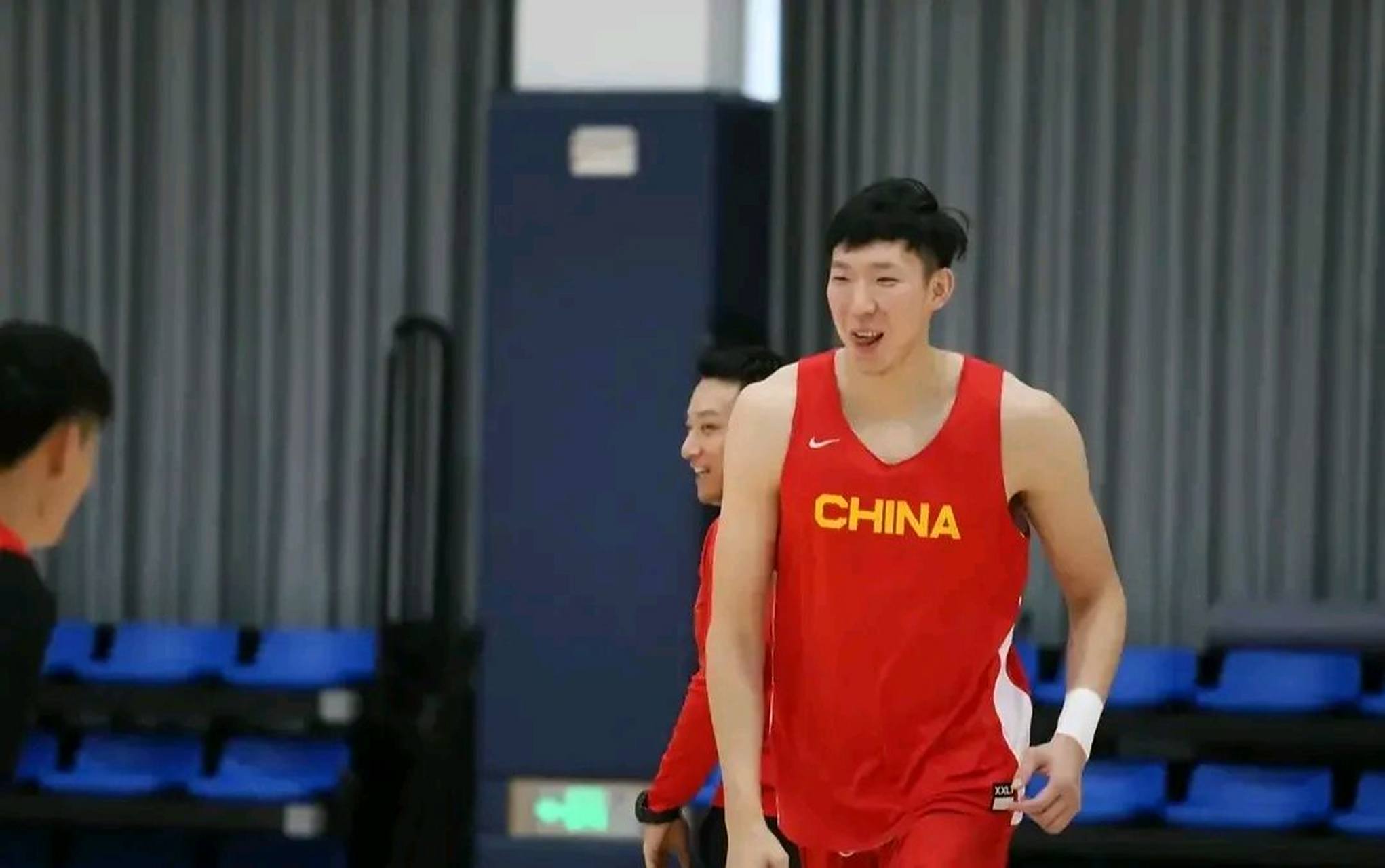 包含埃及篮球职业联赛成为全球篮球焦点的词条