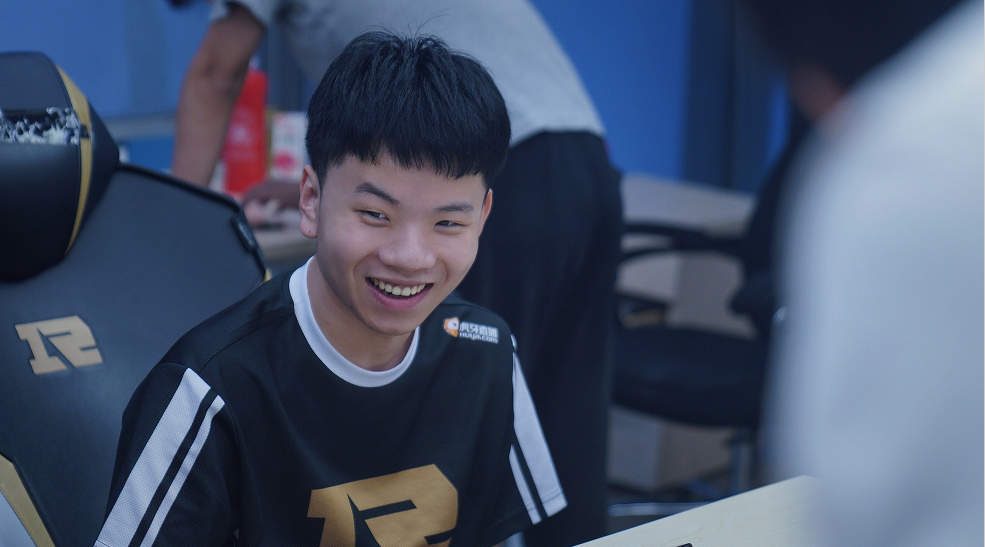 关于强强对决，胜者将步入决赛之门的信息