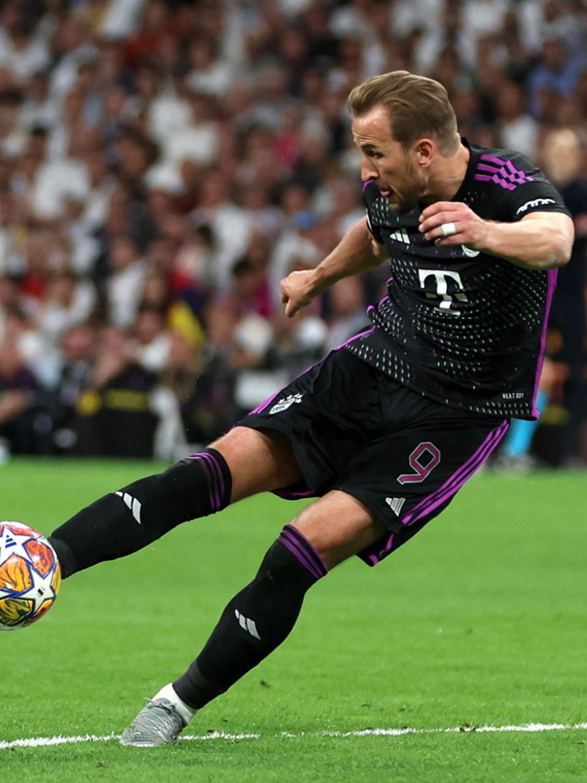 ac米兰-皇马准备挑战拜仁慕尼黑在主场的统治的简单介绍