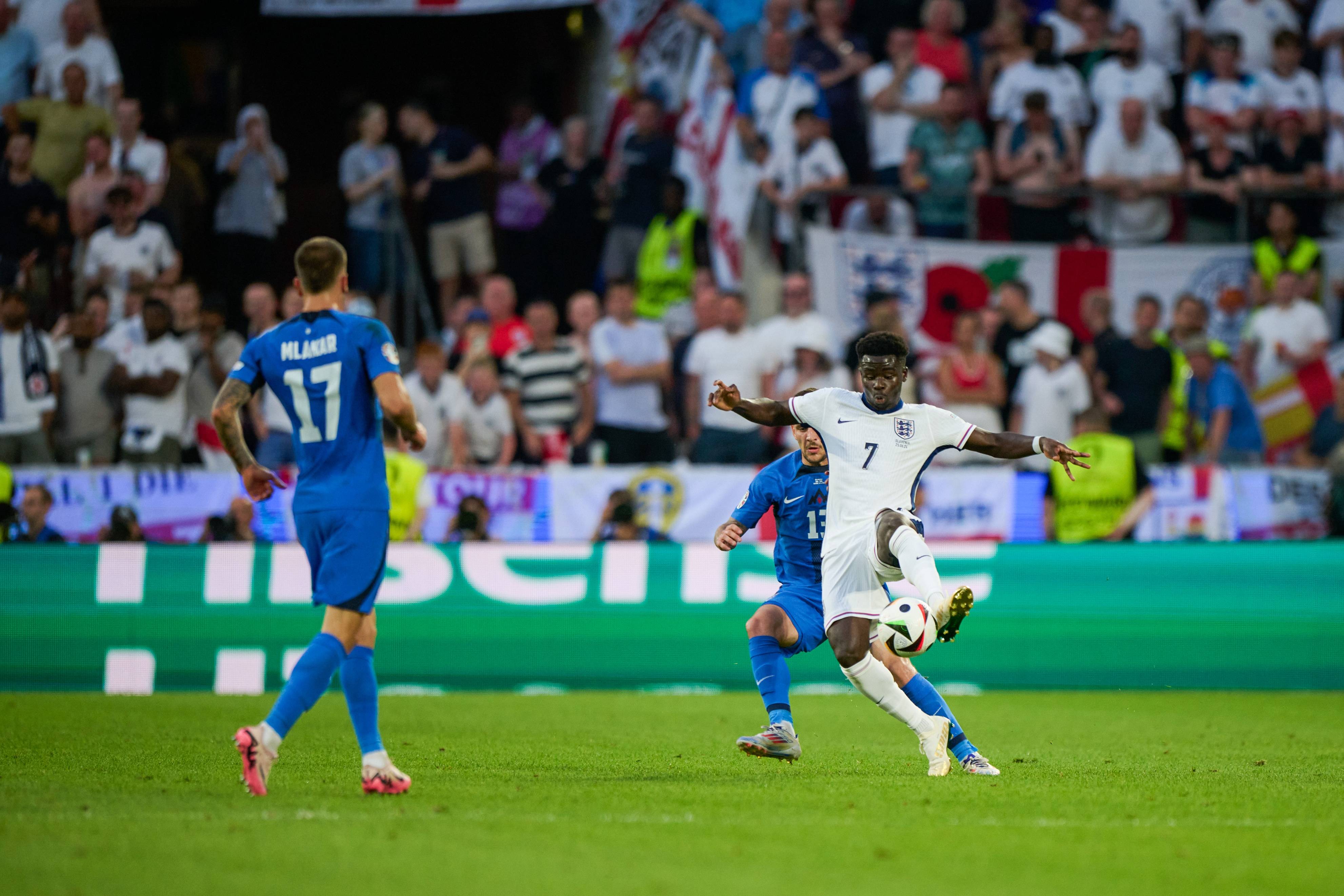 米兰真人-关于克罗地亚队成功晋级淘汰赛阶段的信息