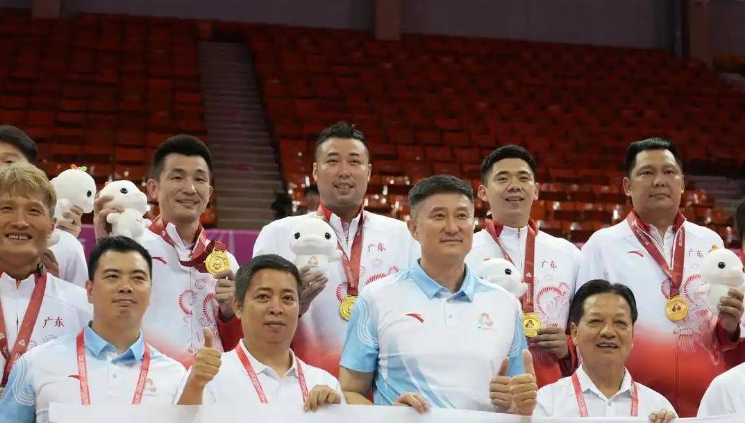 中国米兰体育-广东队主教练盛赞球员表现，连胜成果的简单介绍