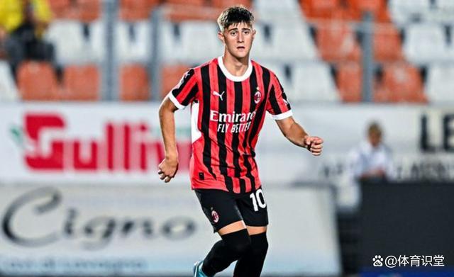 米兰体育下载-AC米兰新援上演帽子戏法，助球队大胜的简单介绍