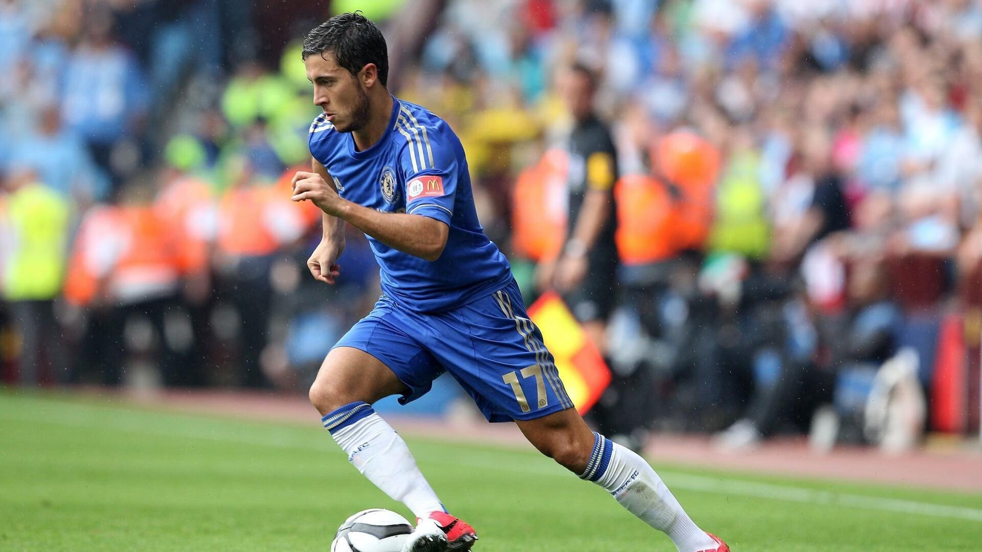 米兰体育下载-绿军铁蹄踏破北境，贝恩接管时刻，当季后赛成为巨星的试炼场