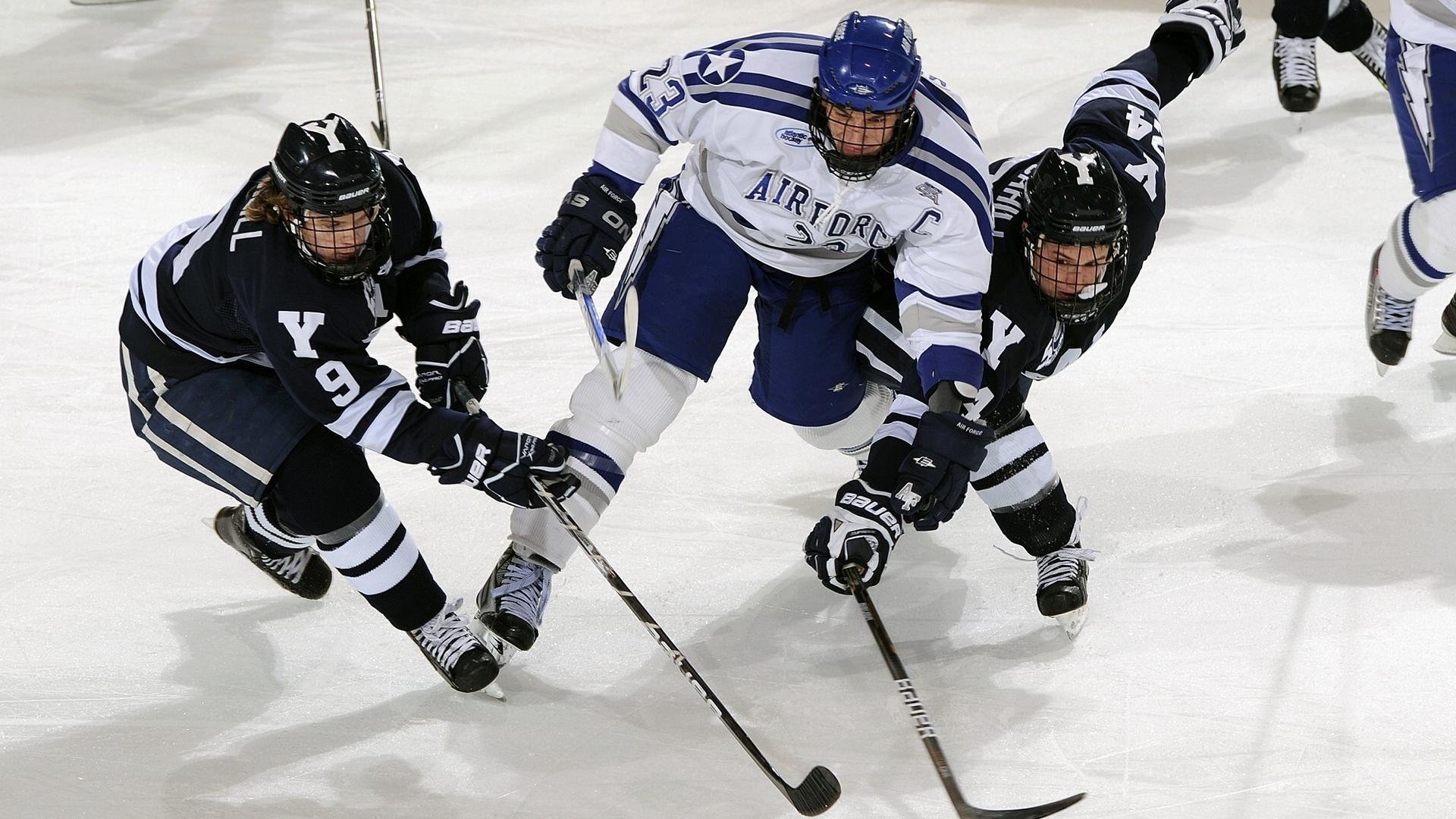 维也纳风暴，樊振东孤星闪耀，奥地利队横扫中国男乒的背后